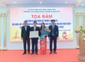 TỌA ĐÀM KỶ NIỆM 65 NĂM NGÀY THÀNH LẬP TRƯỜNG, ĐÓN NHẬN GIẤY CHỨNG NHẬN ĐẠT TIÊU CHUẨN KIẾM ĐỊNH CHẤT LƯỢNG GIÁO DỤC NGHỀ NGHIỆP, KỶ NIỆM 43 NĂM NGÀY NHÀ GIÁO VIỆT NAM